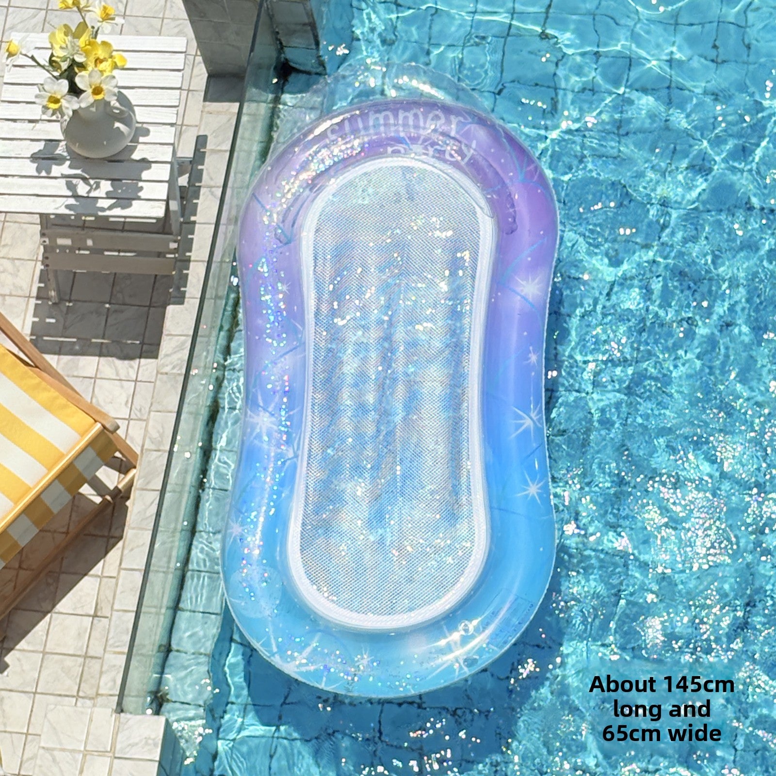 Minimalist-style swimming Floaty