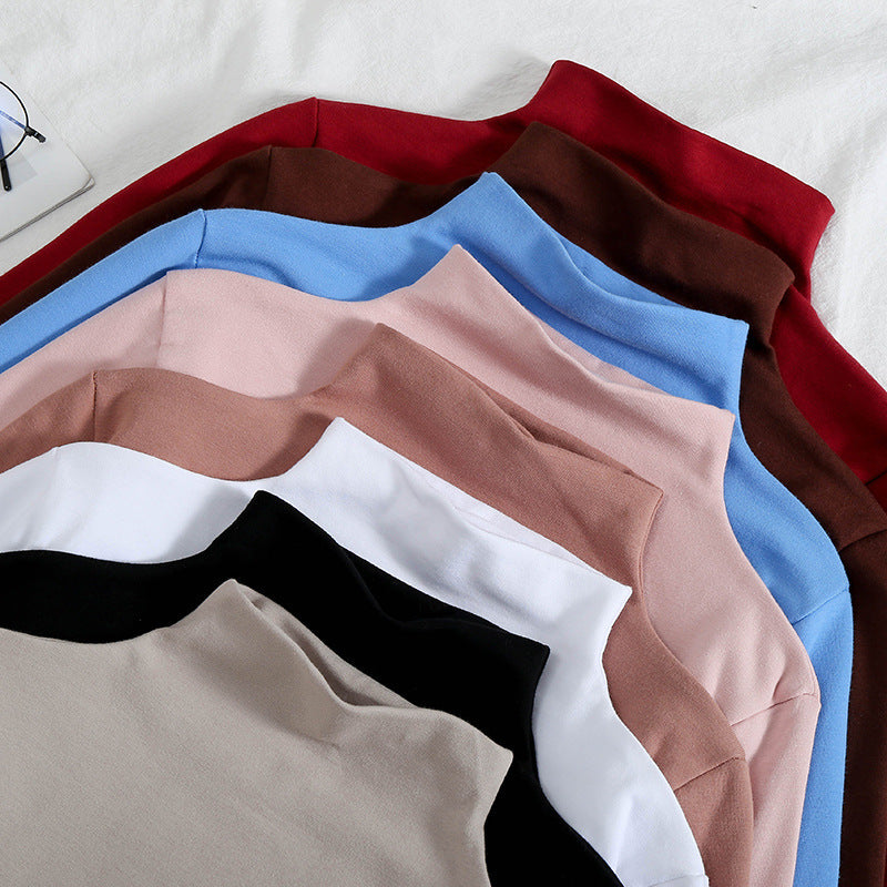 Long-sleeved T-shirt as a base layer in solid colors