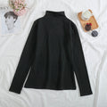 Long-sleeved T-shirt as a base layer in solid colors