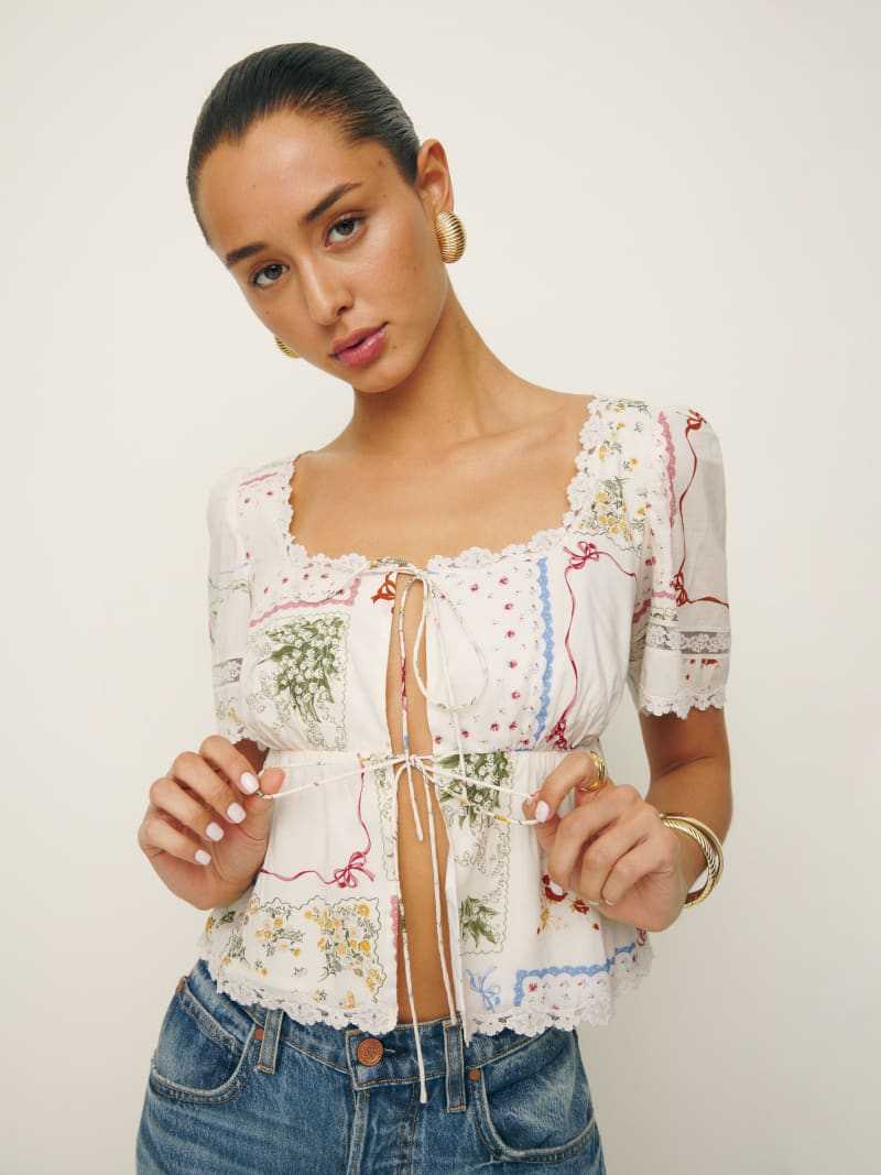 Printed Lace U-Neck Short Sleeve Shirt