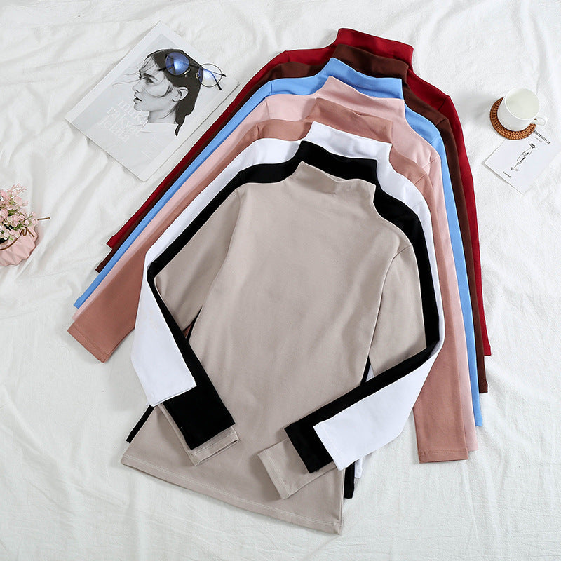 Long-sleeved T-shirt as a base layer in solid colors