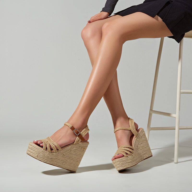 Woven Hemp Wedge