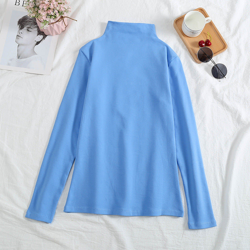 Long-sleeved T-shirt as a base layer in solid colors