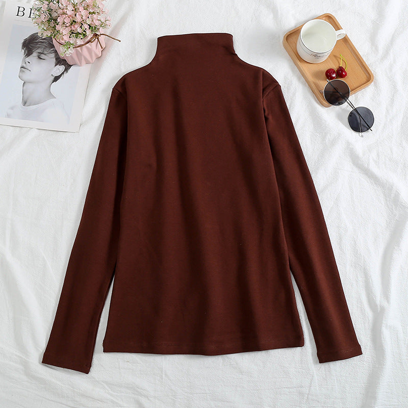 Long-sleeved T-shirt as a base layer in solid colors